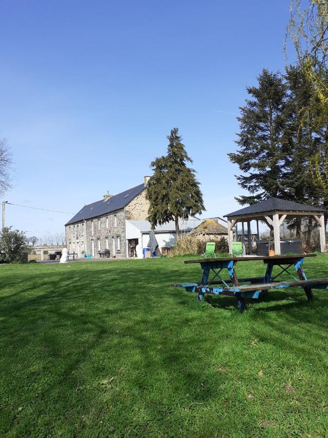 מלון Rouillac  Le Bonheur En Bretagne מראה חיצוני תמונה